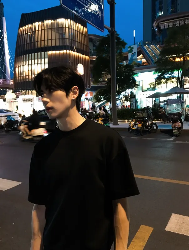主播 林一